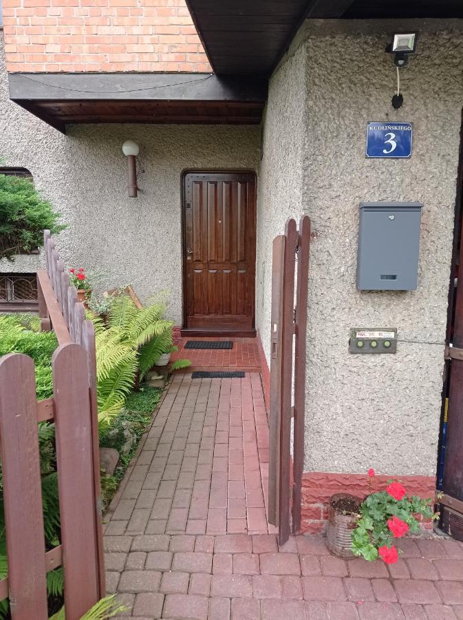 Apartament Secesja Krasków Exterior foto
